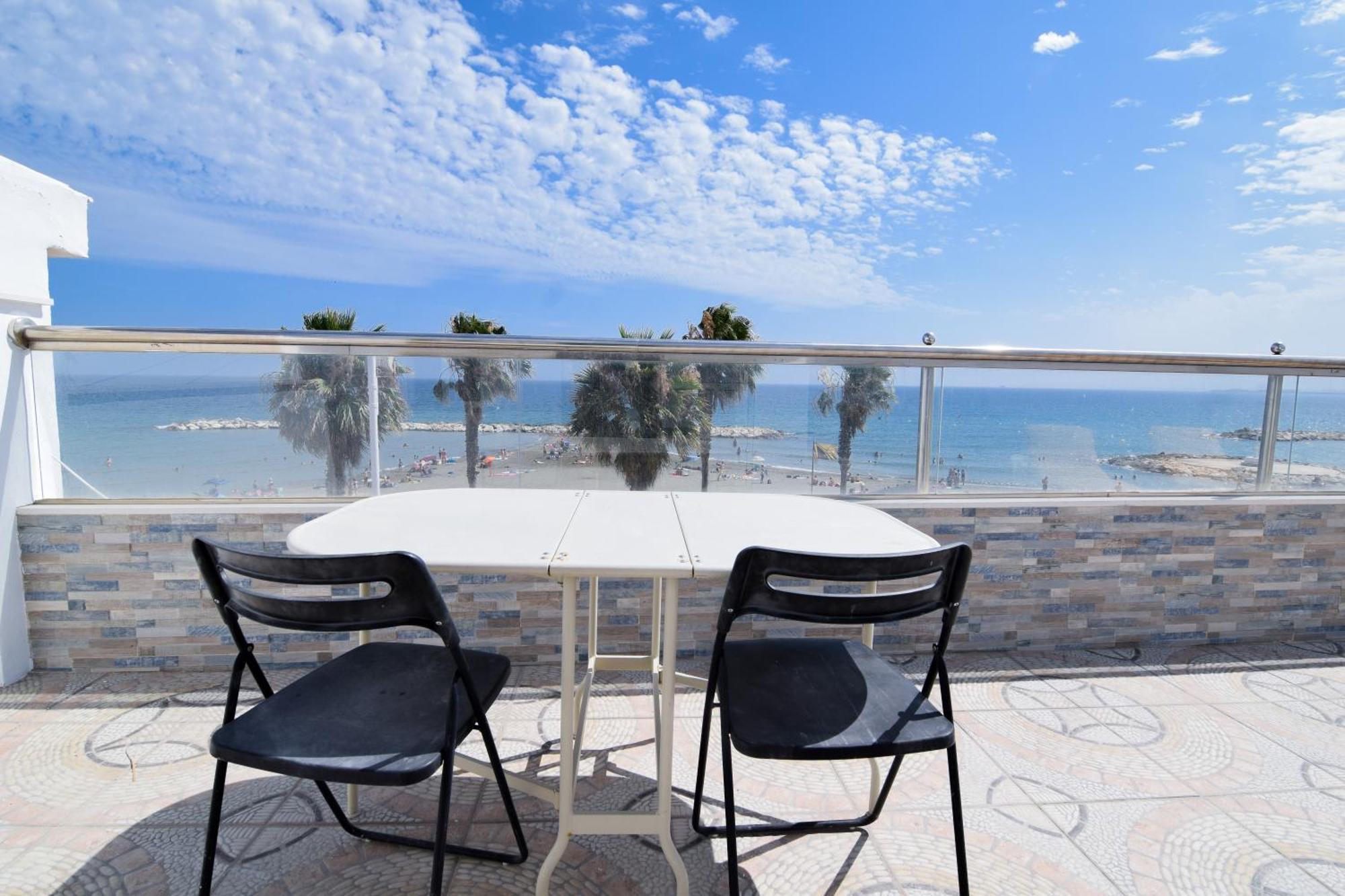 Appartamento Letmalaga Cremades Seaside Esterno foto